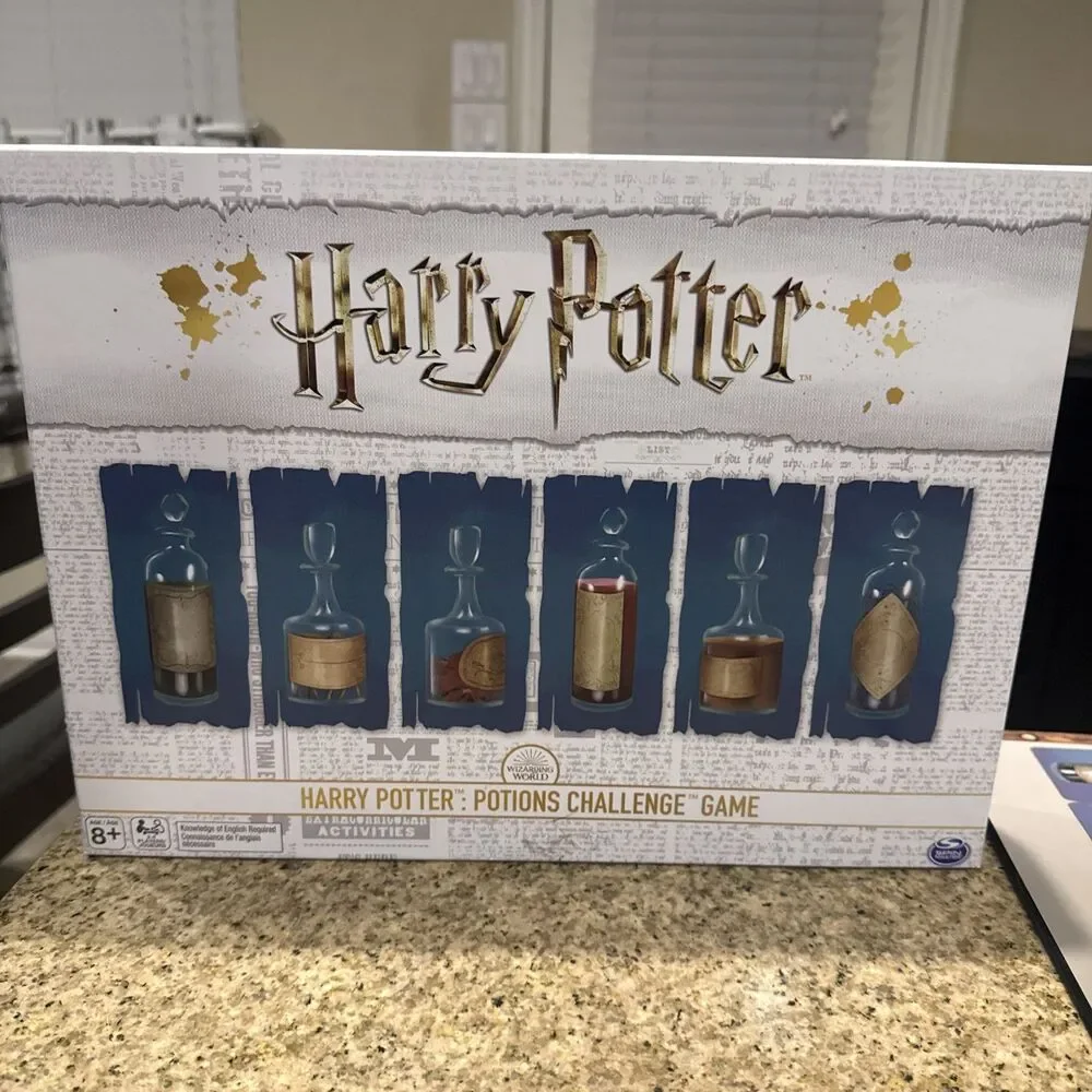 Harry Potter Potions Challenge Board Game New Open Box